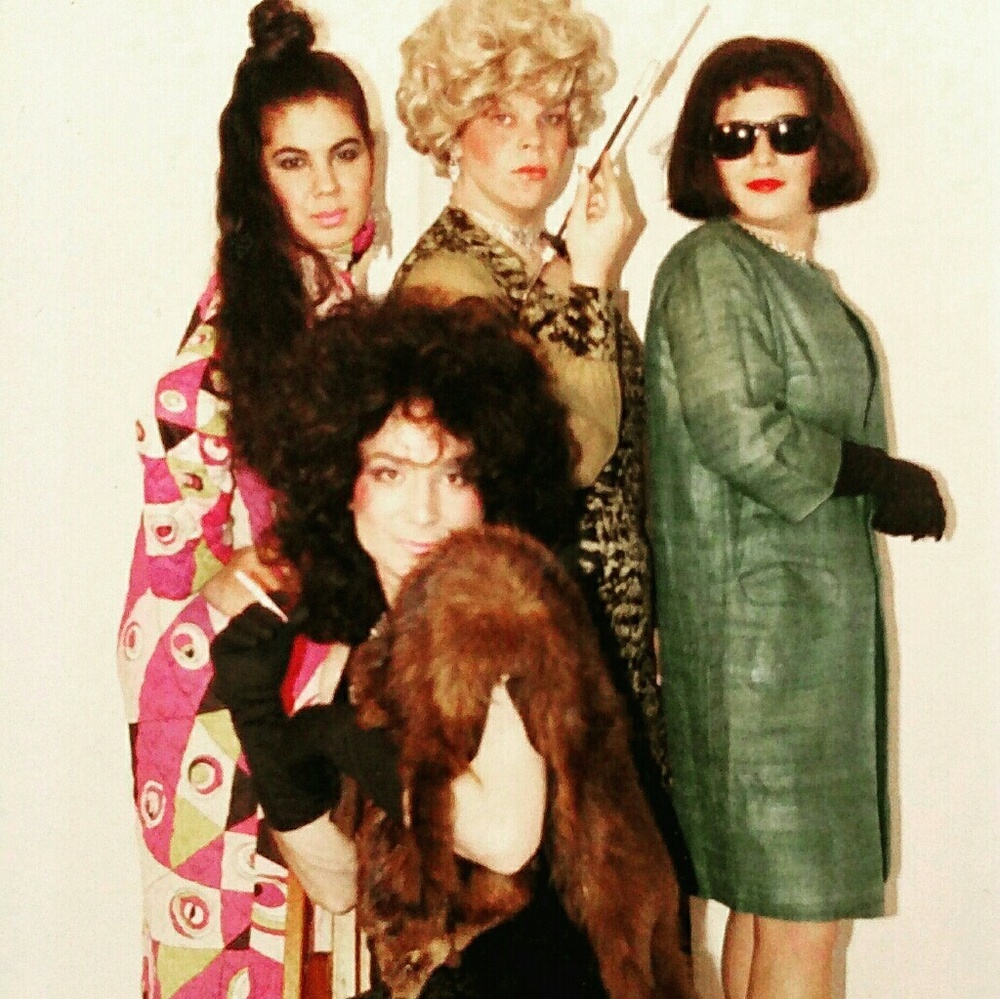 Meet your Posher, Gina